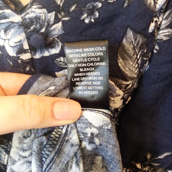 Three Pink Hearts Size M Floral Maxi Dress Blue Cottage Country Prairie Festival - Picture 9 of 12